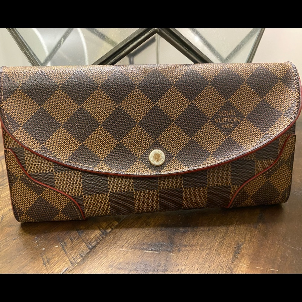 Louis Vuitton Wallet